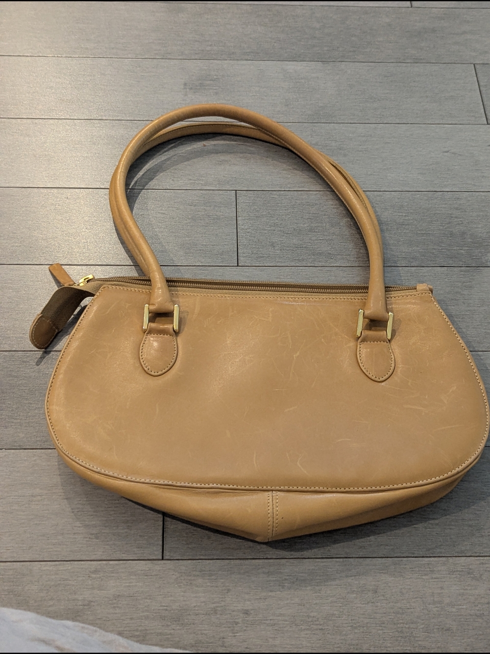 Classic Tan Leather Shoulder Bag - Elegant Everyday Carry Access Made In Canada